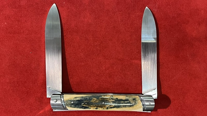 Couteaux d'Amis Mammouth Bleu